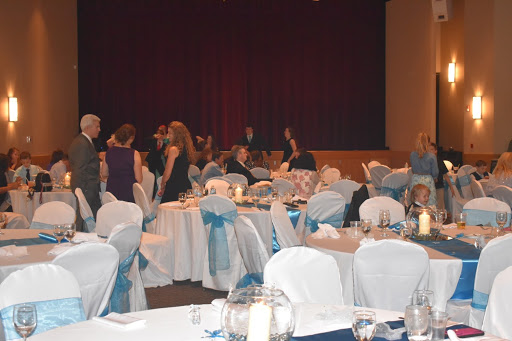 Community Center «Bartlett Community Center», reviews and photos, 700 S Bartlett Rd, Bartlett, IL 60103, USA