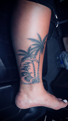 Explore ace of spades tattoo ideas, creative tattoo ideas in Pensacola, available at Pensacola Tattoo Studio, Inc.