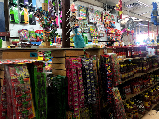 BODEGA DE DULCES LA REINA en Nuevo Laredo