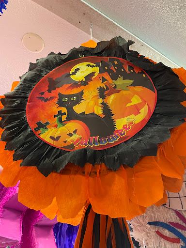 Florist «Davany Flowers & Pinatas», reviews and photos, 522 Cupples Rd, San Antonio, TX 78237, USA