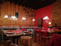 Atmosphère du Restaurant français Chez Les Fondus Saint Étienne à Saint-Étienne - n°10