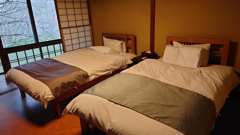 萬岳楼 神奈川県箱根町仙石原 グルコミ