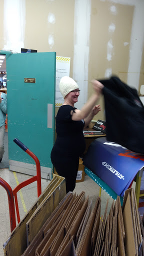 Shoe Store «Rack Room Shoes», reviews and photos, 2809 Battleground Ave, Greensboro, NC 27455, USA