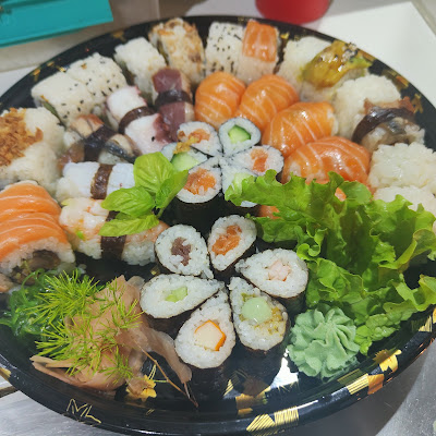 Azusa Sushi à Saint-Denis