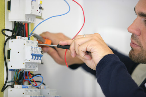 Best Of The Best - Featured electricians in Tel Aviv