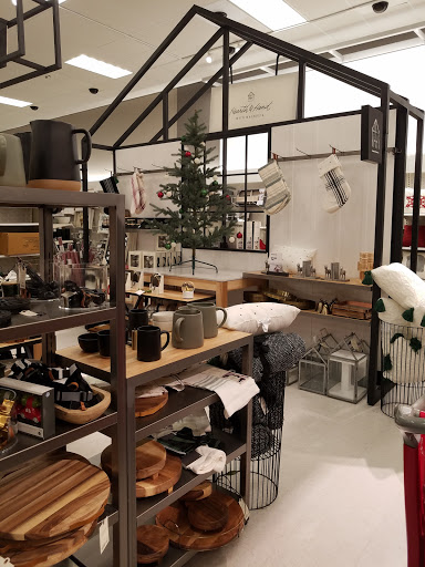 Department Store «Target», reviews and photos, 9052 Central Ave, Montclair, CA 91763, USA