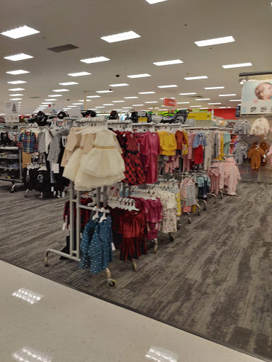 Department Store «Target», reviews and photos, 2530 Weir Rd, Chester, VA 23831, USA