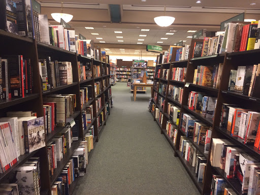 Book Store «Barnes & Noble», reviews and photos, 65 E Marketview Dr, Champaign, IL 61820, USA