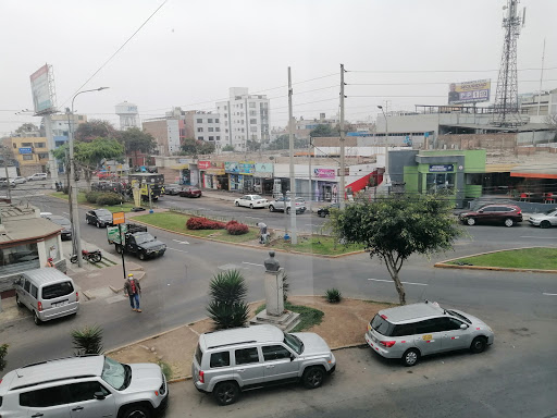 Clínicas Auna sede Bellavista