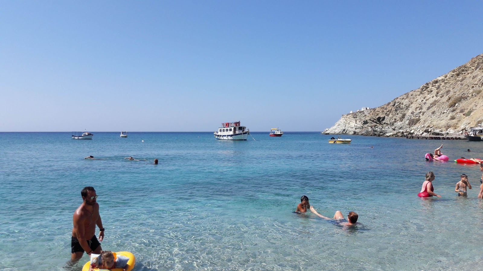 Foto di Spiaggia di Agali e il suo bellissimo paesaggio