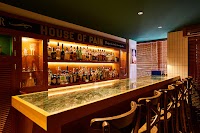 Bar House of Pain