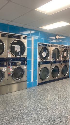 Dry Cleaner «Mercedes Coin Laundry & Cleaners», reviews and photos, 2395 Elizabeth Lake Rd, Waterford Twp, MI 48328, USA