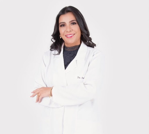 Dra. Paola Vanesa Salazar Del Pozo - Ginecologo - Ginecologia La Paz Bolivia