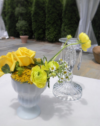 Florist «Briarwood Florist», reviews and photos, 307 N Madison Rd, Orange, VA 22960, USA