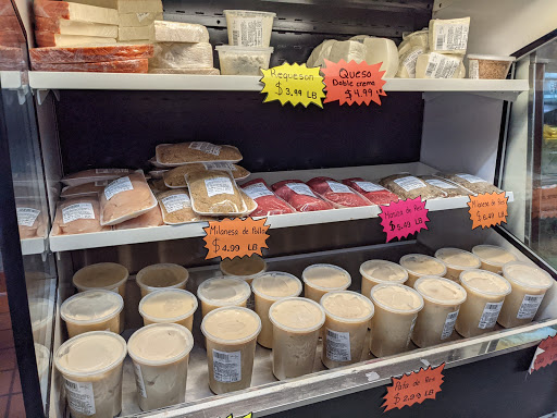 Mexican Grocery Store «Mi Ama Grocery», reviews and photos, 813 E 66th St, Richfield, MN 55423, USA