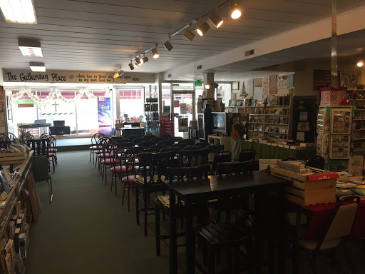 Book Store «Kolas Christian Bookstore», reviews and photos, 2635A Hwy Ave, Highland, IN 46322, USA