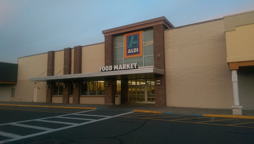 ALDI, 139 Alexander Ave, Lake Grove, NY 11755, USA, 