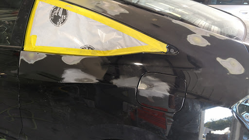 Auto Body Shop «Burton Paint & Body Shop», reviews and photos, 10401 Knotty Pine Ln, Glen Allen, VA 23059, USA