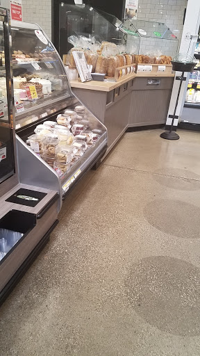 Grocery Store «Earth Fare North Canton», reviews and photos, 3939 Everhard Rd NW, North Canton, OH 44709, USA