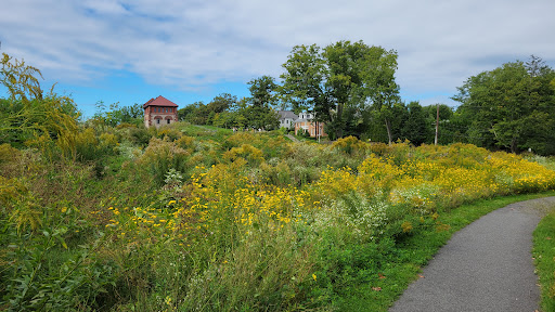 Park «Fisher Hill Reservoir Park», reviews and photos, 78-144 Fisher Ave, Brookline, MA 02445, USA