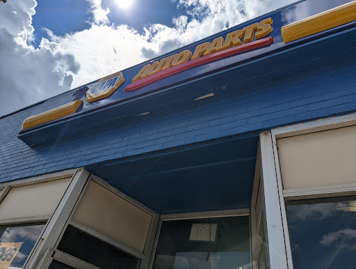 Auto Parts Store «NAPA Auto Parts - Front Automotive Parts Co», reviews and photos, 1824 Front St, Cuyahoga Falls, OH 44221, USA