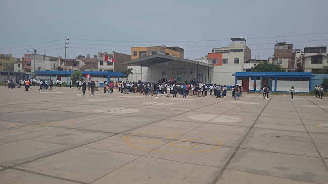 Comentarii opinii despre Institución Educativa 5080 Sor Ana de los Ángeles