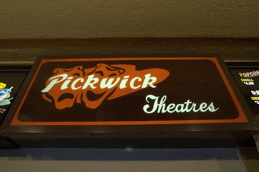 Movie Theater «Pickwick Theatre», reviews and photos, 5 S Prospect Ave, Park Ridge, IL 60068, USA