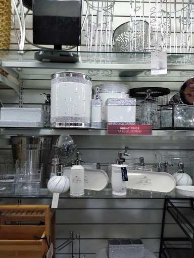 Department Store «HomeGoods», reviews and photos, 1945 W Lumsden Rd, Brandon, FL 33511, USA