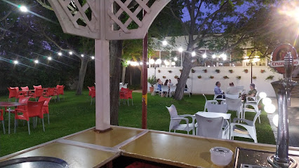Restaurante La Piscina - Prolongacion Pedroche, 1B, 14240 Córdoba, Spain