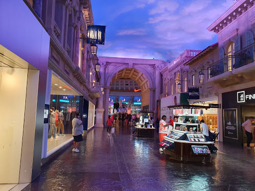 Computer Store «Apple The Forum Shops», reviews and photos, 3500 S Las Vegas Blvd, Las Vegas, NV 89109, USA