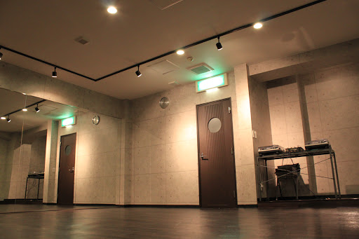 ダンススクール D Link India Limited