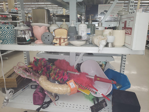 Thrift Store «Savers», reviews and photos