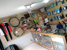 FullCycles Garage & Store