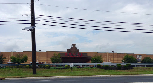 Movie Theater «Regal Cinemas Commerce Center 18», reviews and photos, 2399 US-1, North Brunswick Township, NJ 08902, USA
