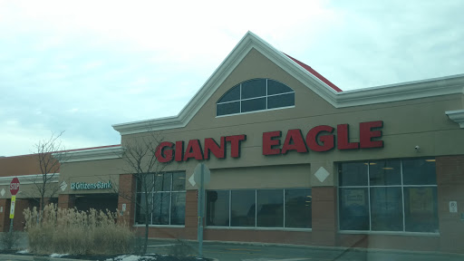 Supermarket «Giant Eagle Supermarket», reviews and photos, 870 N Court St, Medina, OH 44256, USA