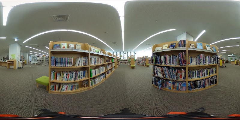 高松市夢みらい図書館