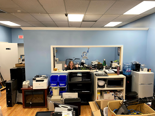 Computer Repair Service «Computer Guy Next Door», reviews and photos, 670 Middle Country Rd, Selden, NY 11784, USA