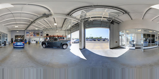 Chevrolet Dealer «Chandler Chevrolet», reviews and photos, 600 Clifty Dr, Madison, IN 47250, USA