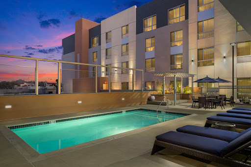 Hampton Inn and Suites Los Angeles - Glendale