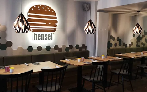 Hensel Burger image