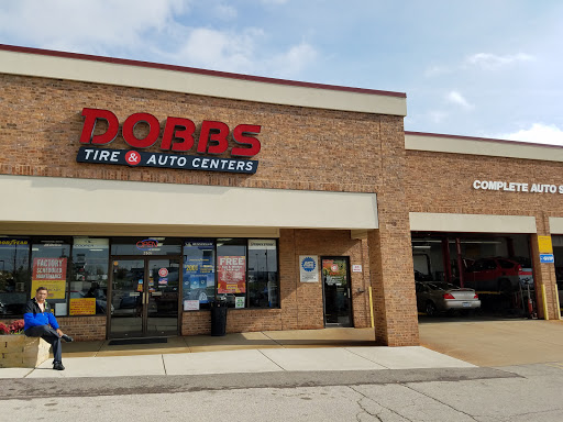 Tire Shop «Dobbs Tire & Auto Centers», reviews and photos, 1652 Country Club Plaza Dr, St Charles, MO 63303, USA