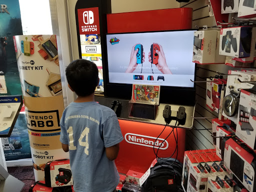 Video Game Store «GameStop», reviews and photos, 1079 Beaver Creek Commons Dr, Apex, NC 27502, USA