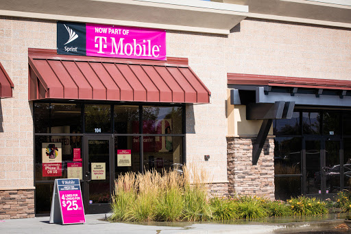 Cell Phone Store «T-Mobile», reviews and photos, 1225 Dixwell Ave #1a, Hamden, CT 06514, USA