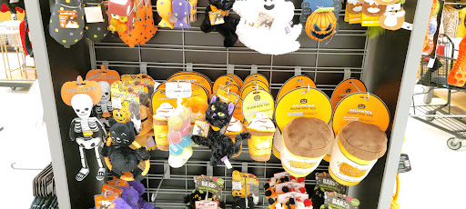 Department Store «T.J. Maxx», reviews and photos, 21 E Marketview Dr, Champaign, IL 61820, USA