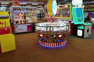 Golden Mile Amusements image