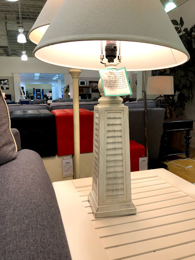 Furniture Store «American Signature Furniture», reviews and photos, 161 Brandon Town Center Dr, Brandon, FL 33511, USA