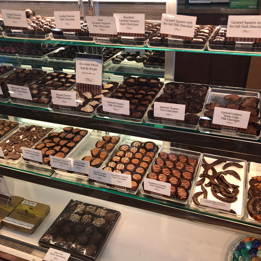 Chocolate Shop «Whetstone Chocolates», reviews and photos, 13 Anastasia Blvd, St Augustine, FL 32080, USA