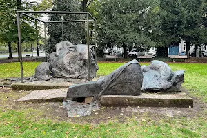 Heinrich-Heine-Denkmal image