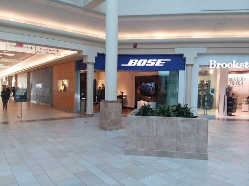 Bose Showcase Store, 75 Middlesex Turnpike #1065, Burlington, MA 01803, USA, 