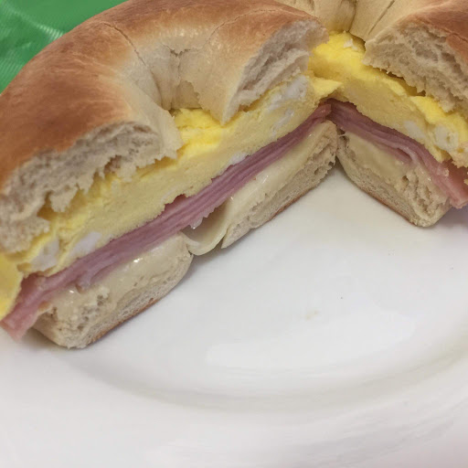 Donut Shop «Yummy Donuts & Croissants», reviews and photos, 13439 Osborne St # 12, Arleta, CA 91331, USA